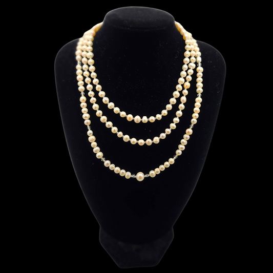 DMJ Queen Elizabeth 3 Layer Fresh Water Pearl Necklace (White)